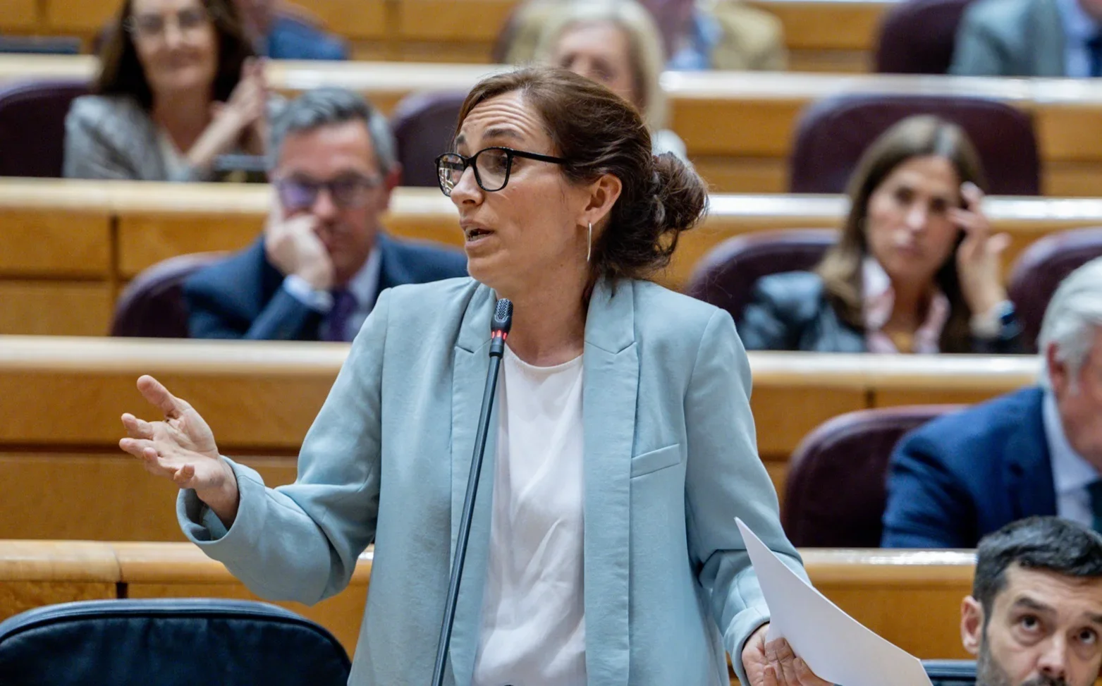 Las autonomías se rebelan contra Mónica García por su versión sobre las guardias médicas