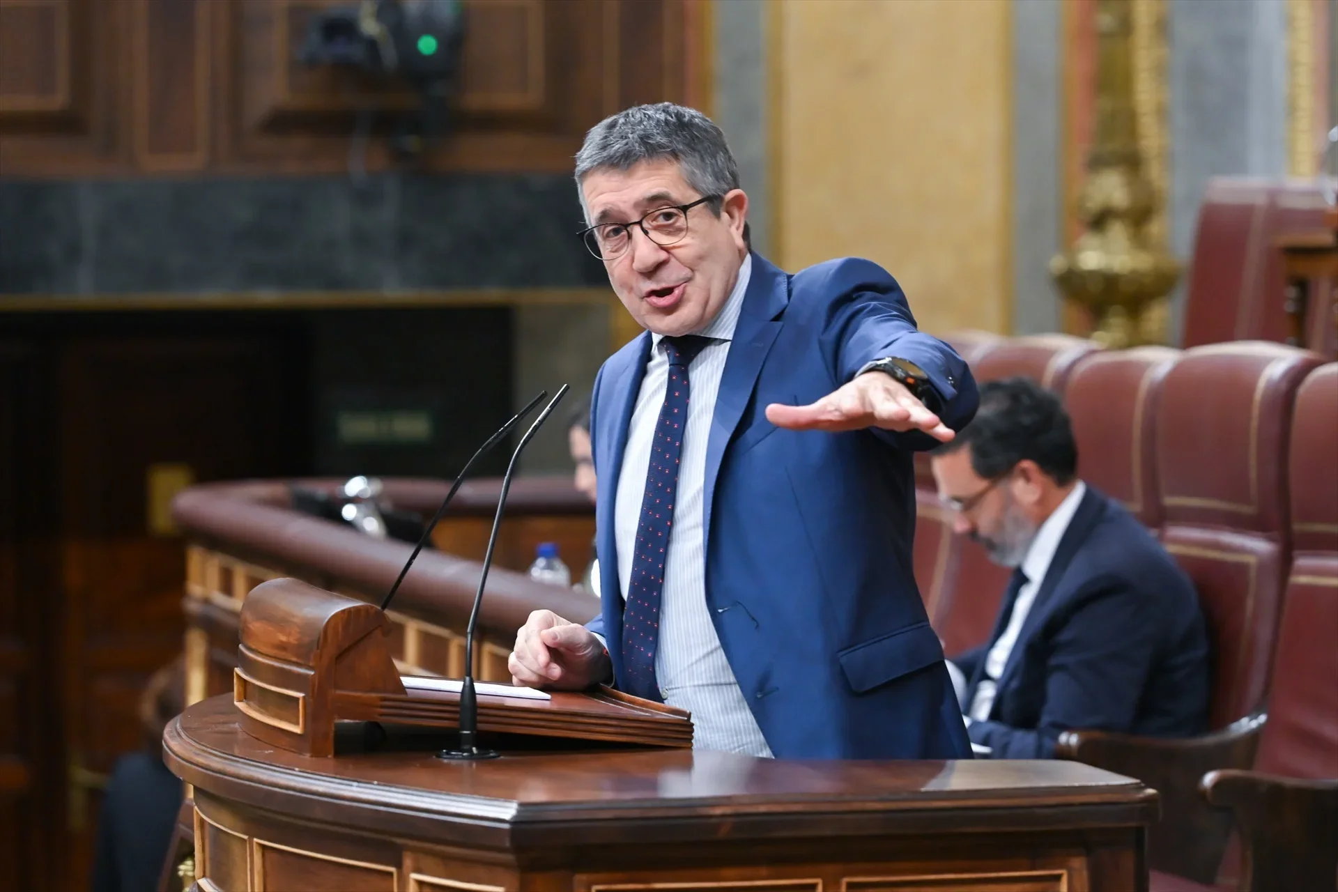 Patxi López desatado en el Congreso de los diputados