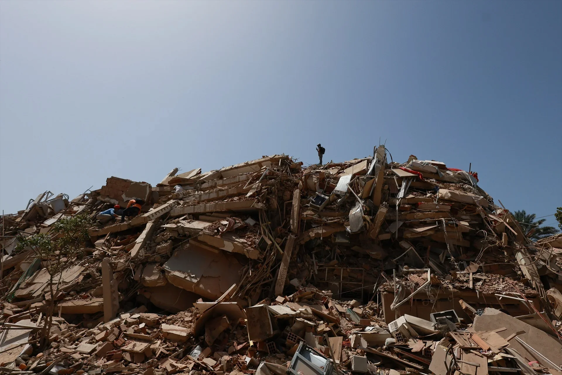 Exteriores eleva a nueve los españoles fallecidos por los terremotos en Venezuela