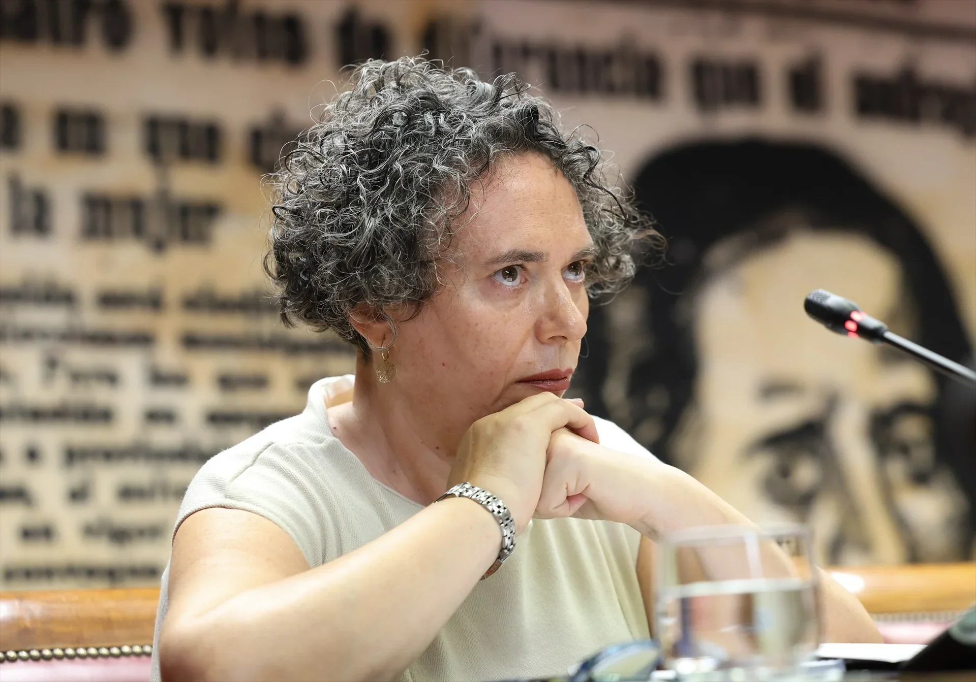 Zapatero ha negado esta posibilidad y ha defendido la legalidad de los trabajos realizados