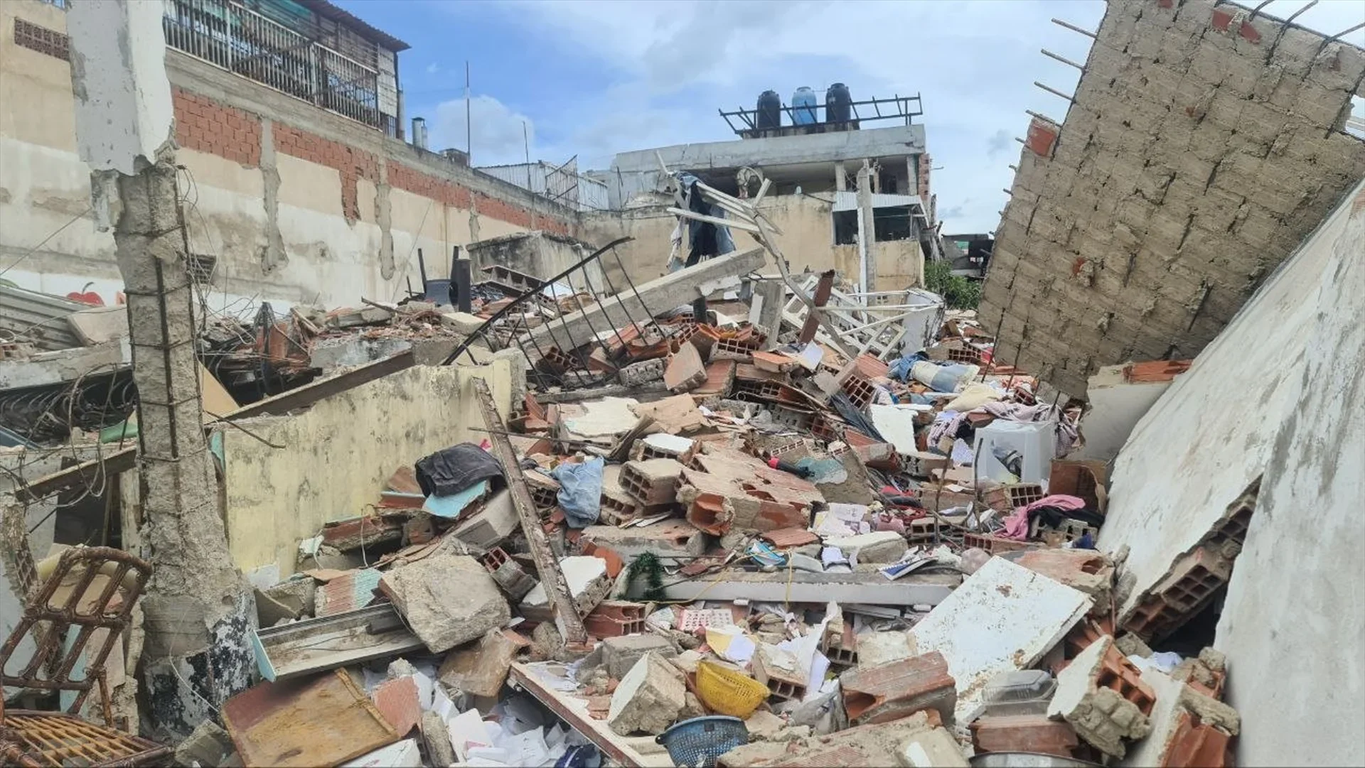 Desde Exteriores insisten en que siguen operativos todos los canales de emergencia consular habilitados para atender a los españoles en Venezuela
