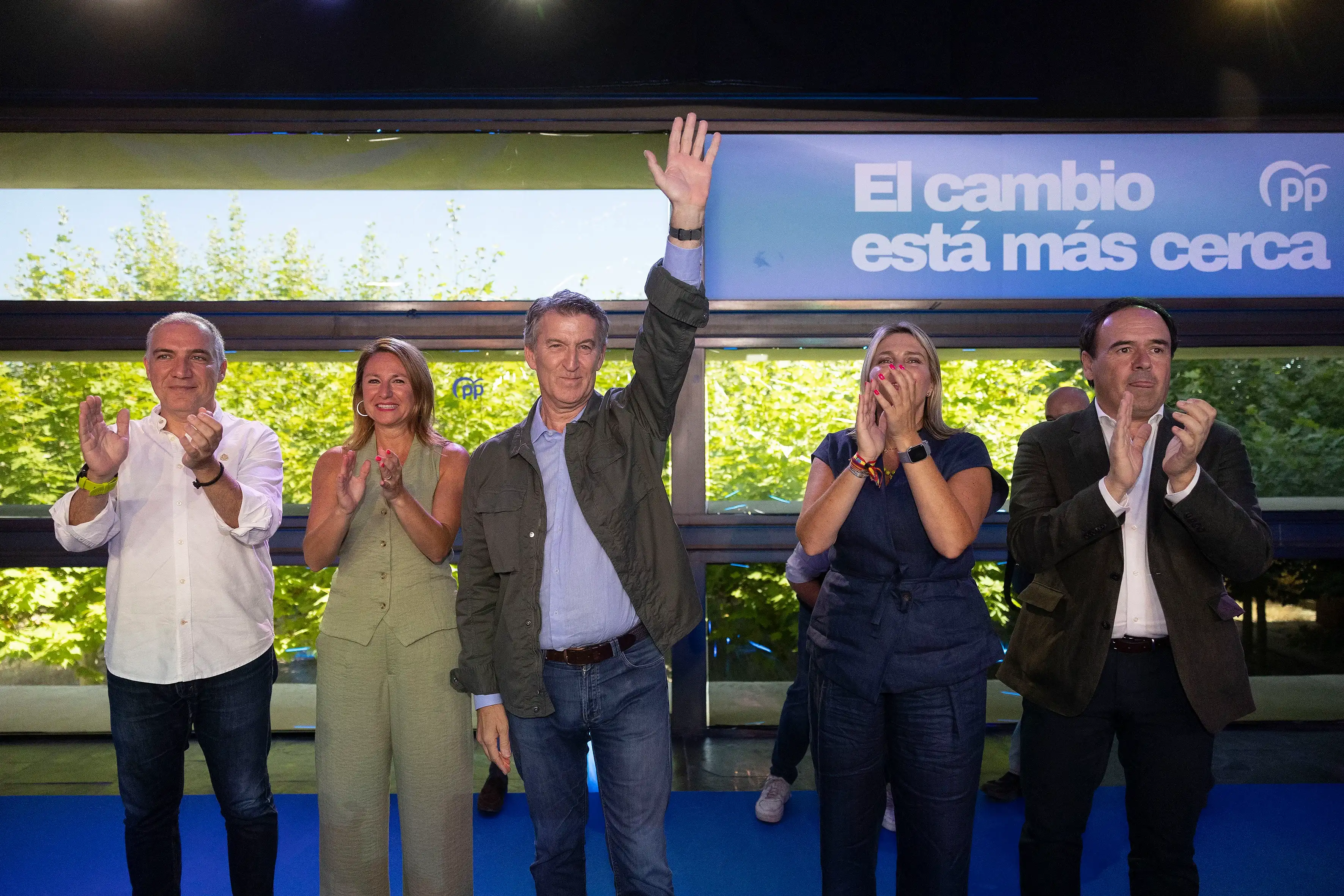 El PP ensalza a Llorca: estabilidad y presupuestos frente al bloqueo de Sánchez