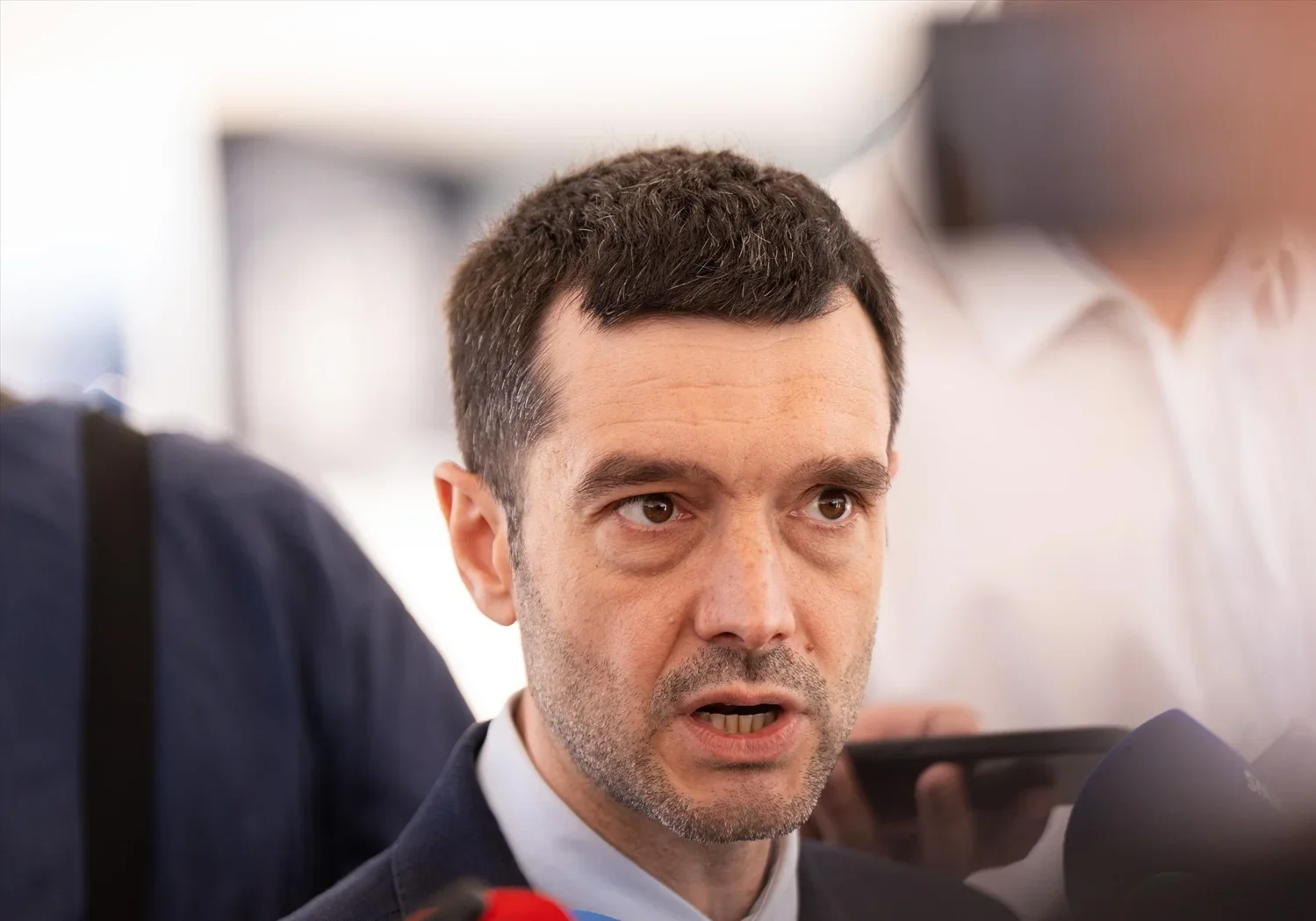 El Gobierno anuncia 970 millones para dependencia mientras miles de familias siguen esperando ayudas