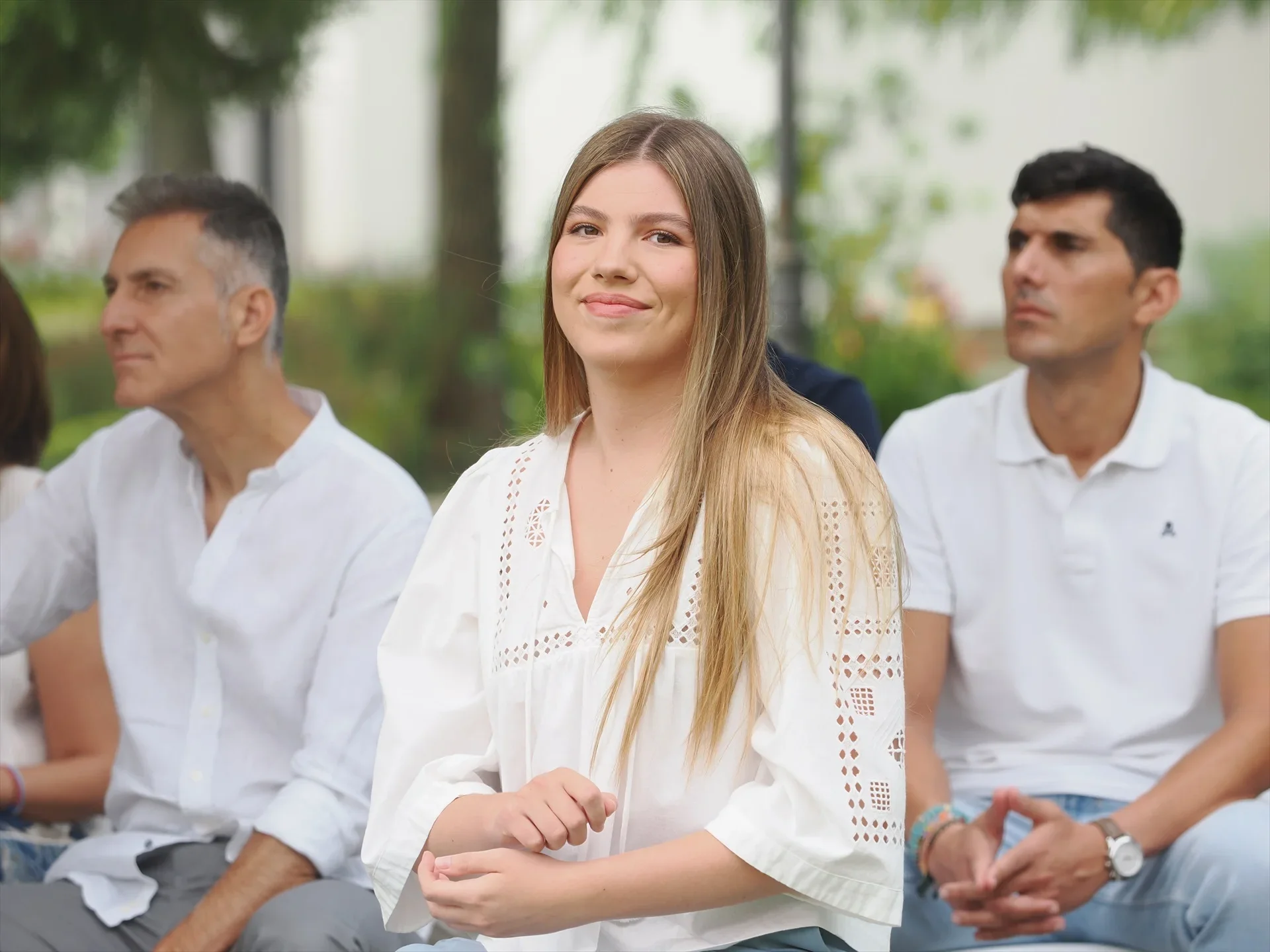 La infanta Sofía debuta en Zaragoza con un look boho impecable antes de pronunciar su primer discurso oficial