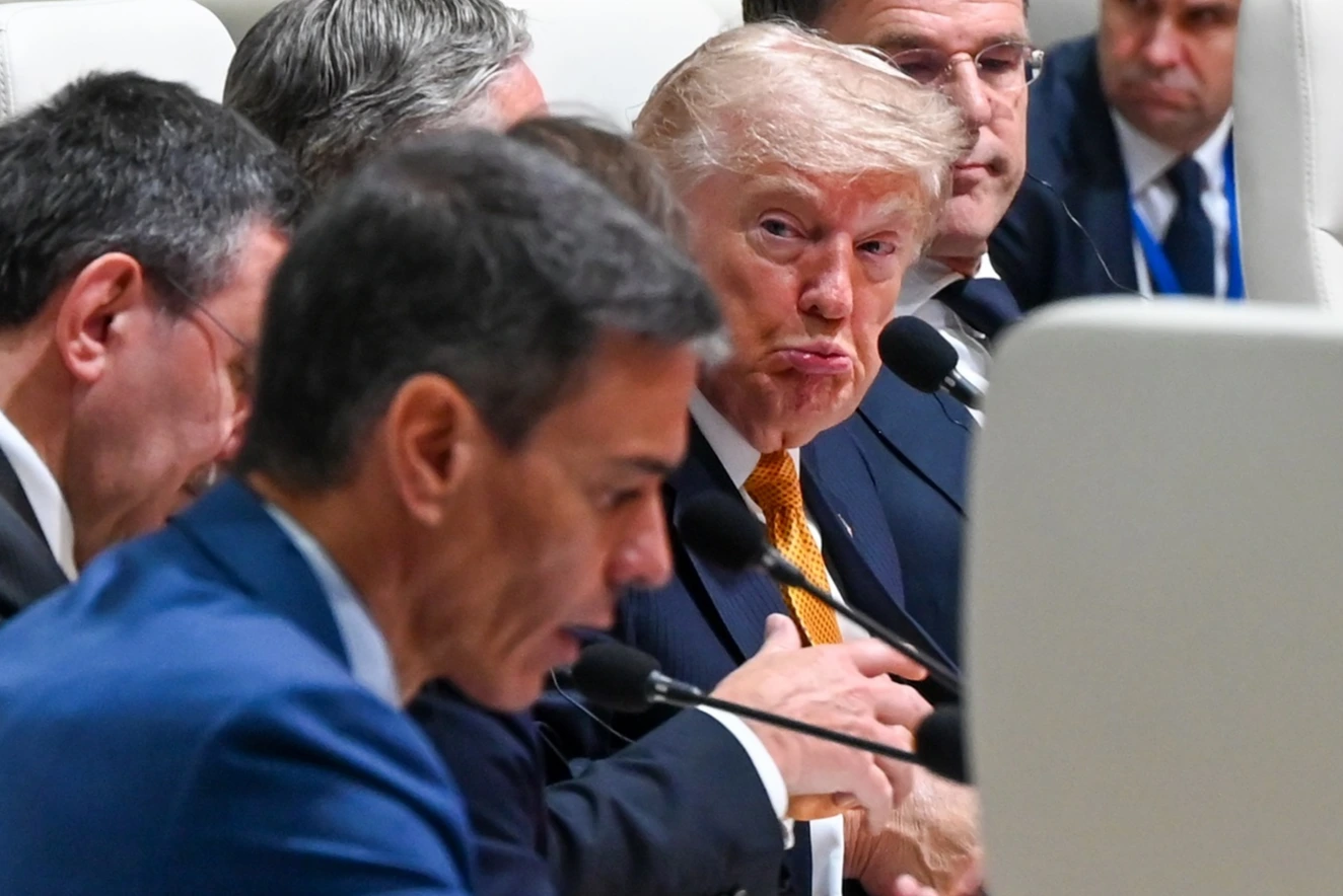 Trump vuelve a cargar contra Sánchez por la invasión de Ceuta: "España no tiene ningún control sobre su frontera"