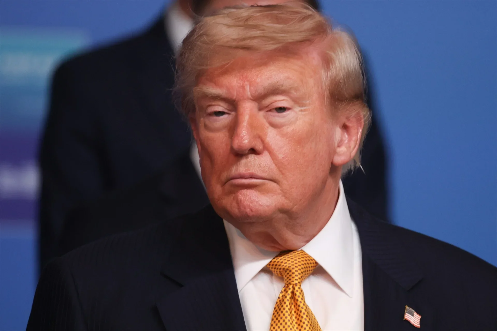 Trump amenaza con lanzar 1.000 misiles contra Irán si Teherán intenta asesinarlo