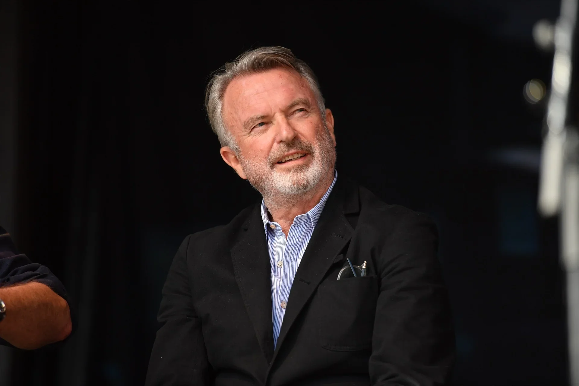 Muere Sam Neill, actor de 'Jurassic Park', a los 78 años