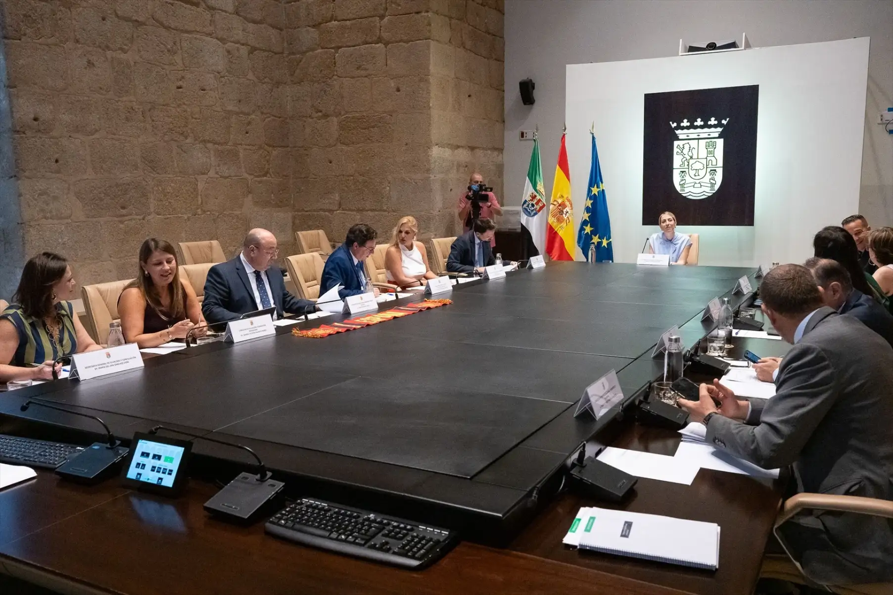 Extremadura crea su primera Unidad de Altas Capacidades y amplía las aulas TEA
