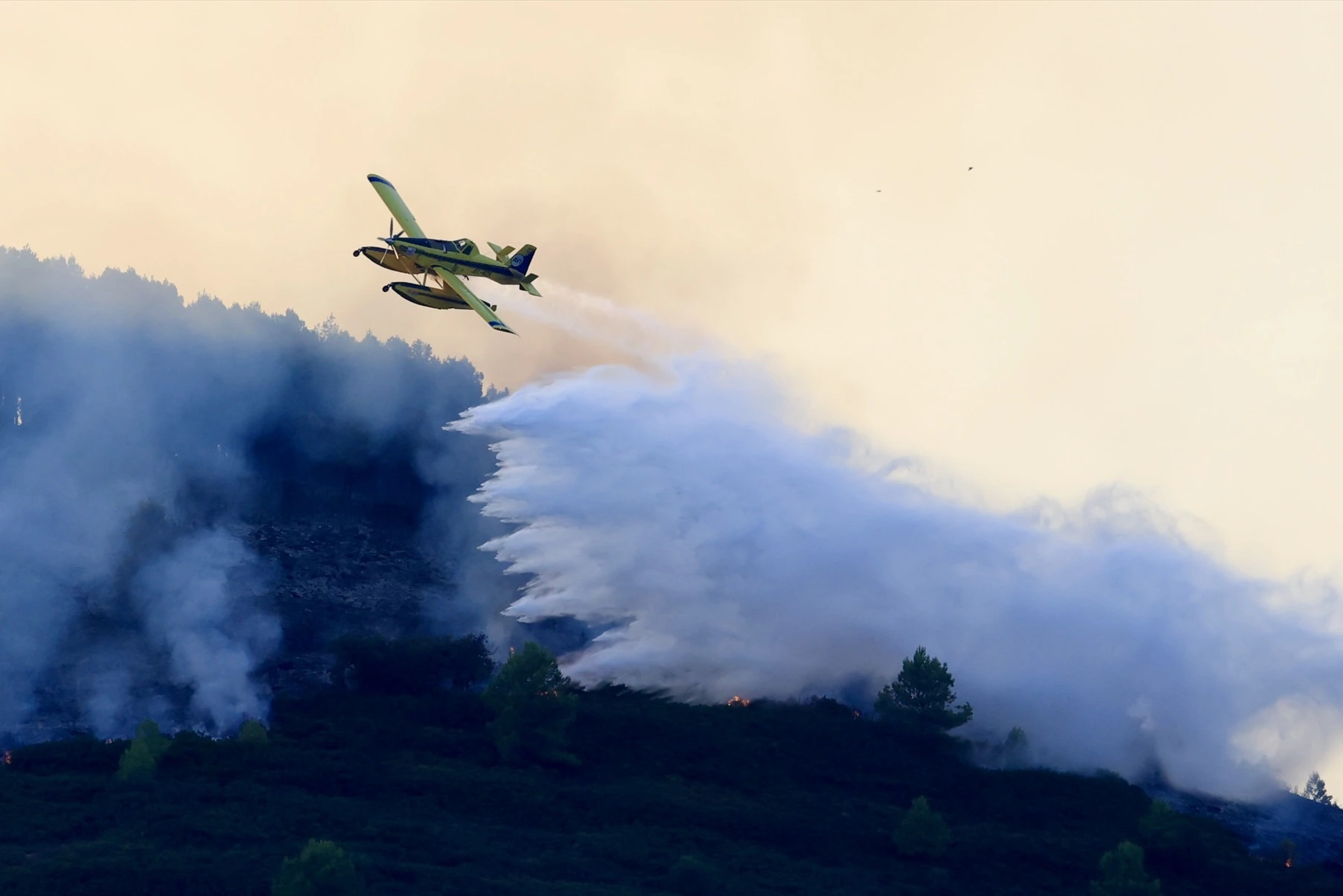 El incendio de Tírig mejora y roza la estabilización, aunque ya suma 810 hectáreas quemadas