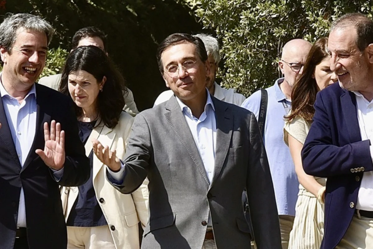 Albares planta al Senado y evita comparecer por la crisis migratoria de Ceuta
