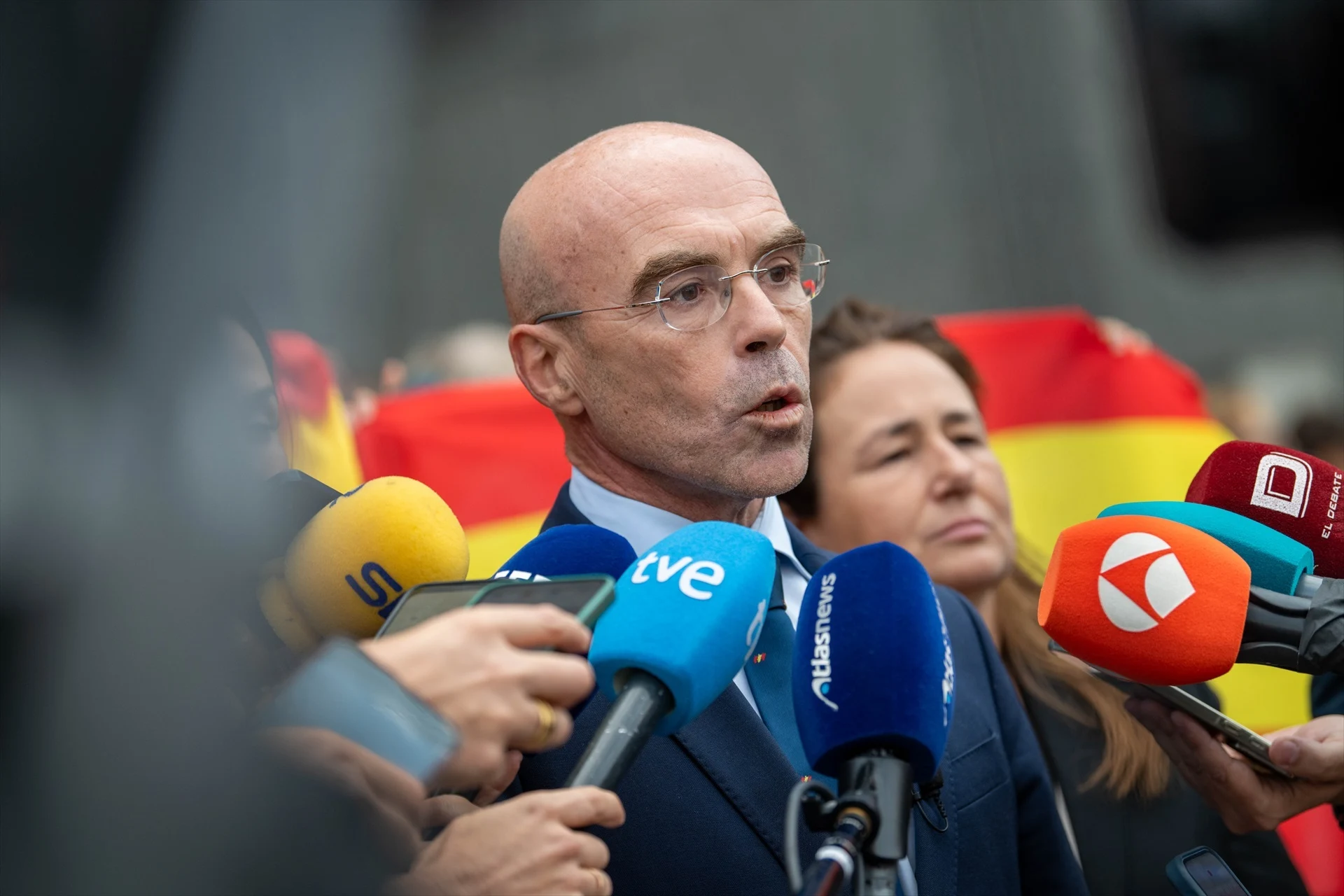 VOX lleva a Sánchez y Marlaska ante la Justicia tras la invasión de Ceuta
