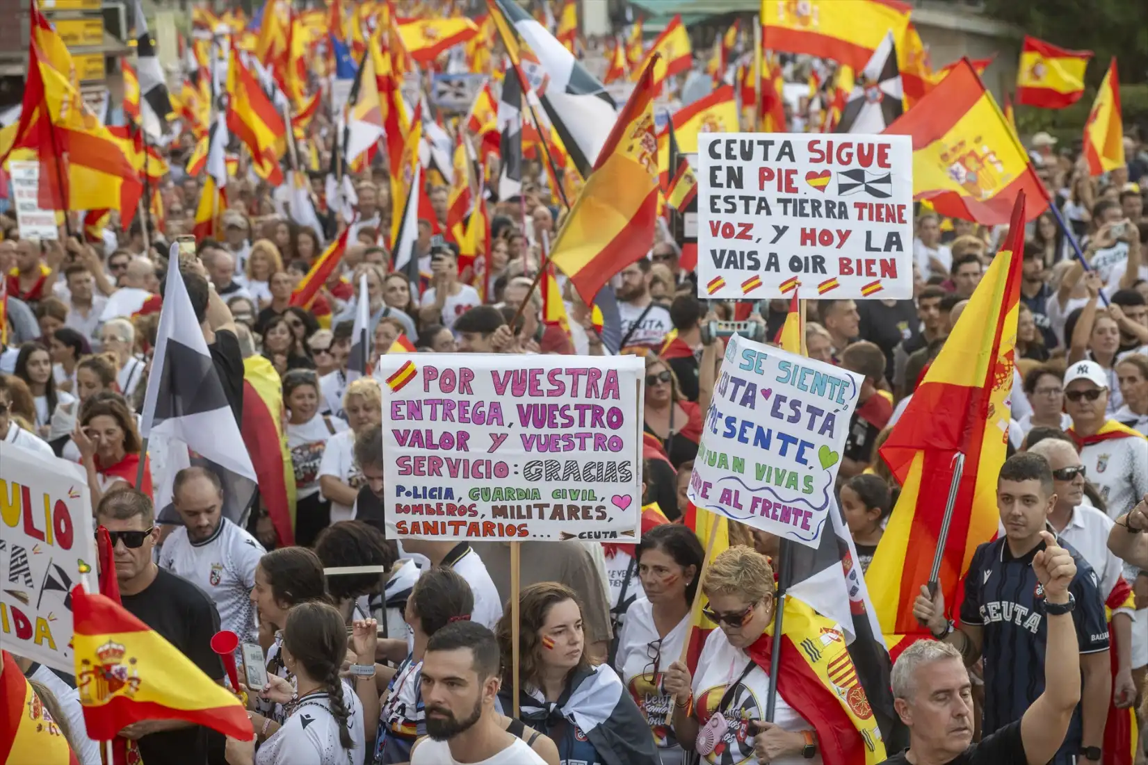 La prensa internacional se hace eco de las protestas a favor de Ceuta y contra Sánchez