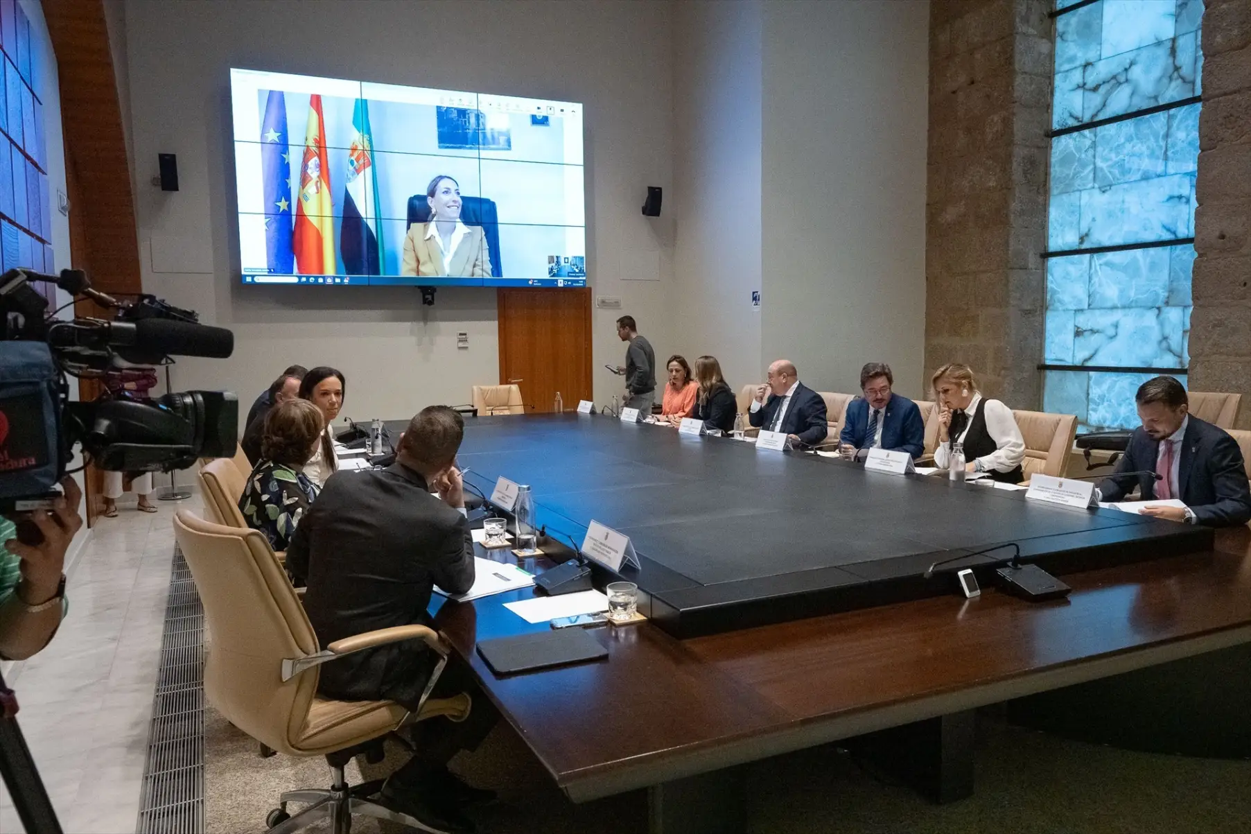 Extremadura moviliza más de 20 millones para impulsar la vivienda pública, la sanidad y los servicios municipales
