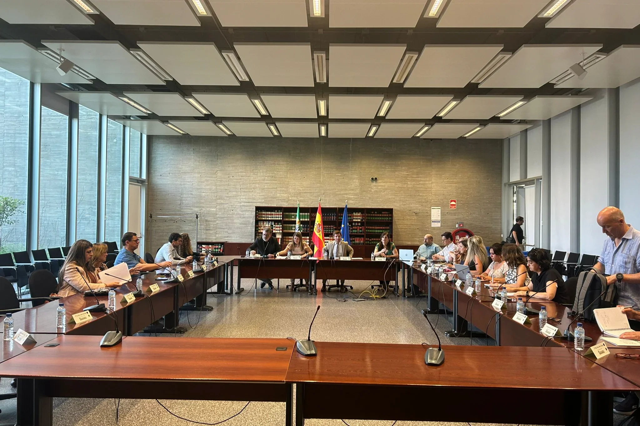 Extremadura refuerza la prevención del acoso escolar y reivindica la seguridad en las aulas