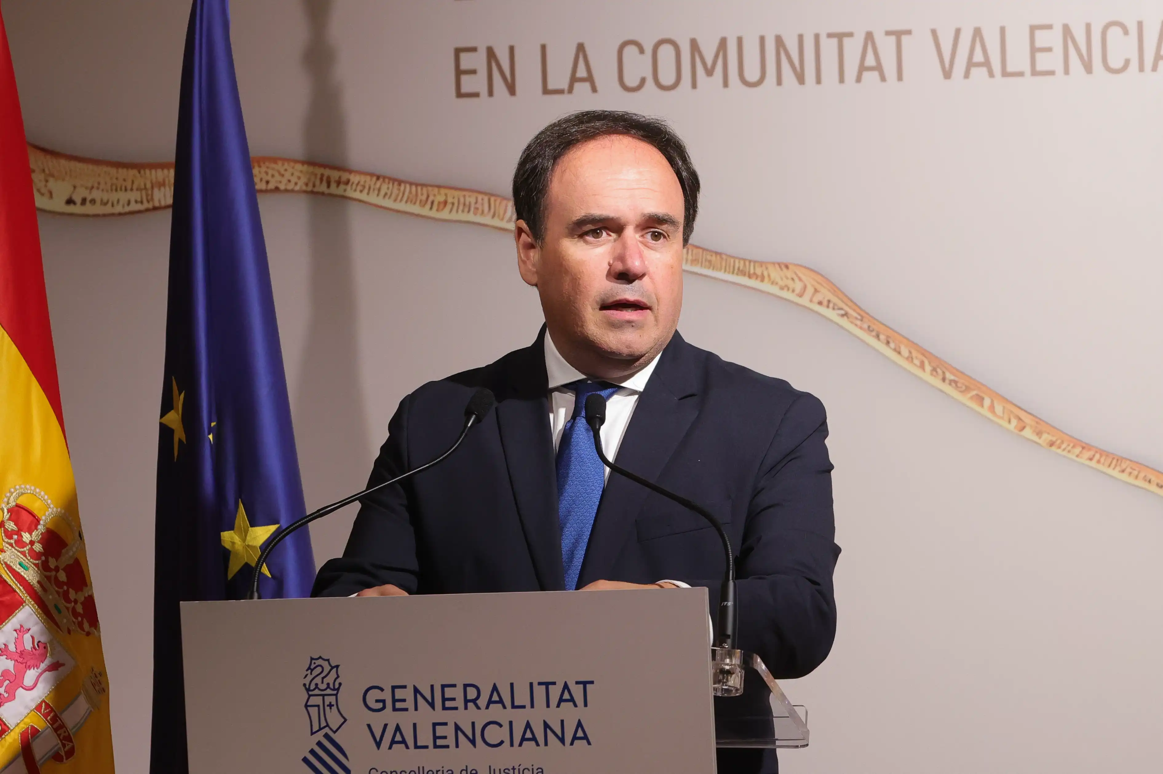 Pérez Llorca reivindica la memoria de las víctimas del terrorismo en el 35 aniversario del atentado de ETA en Mutxamel
