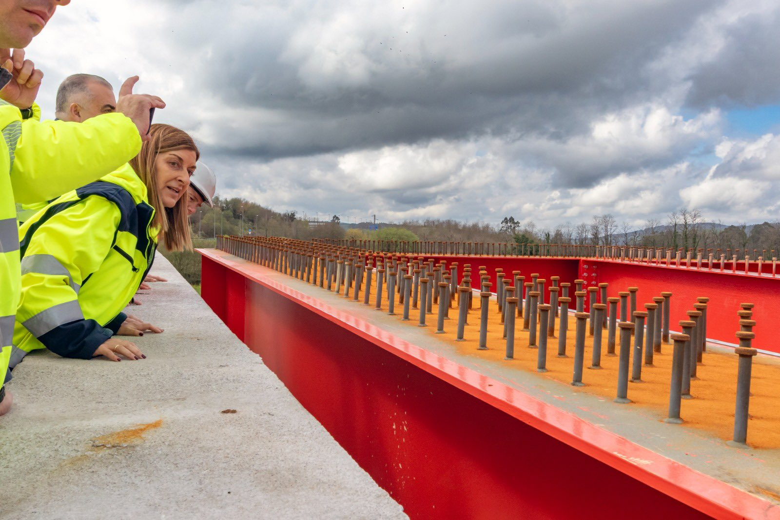 La presidenta de Cantabria, María José Sáenz de Buruaga, ha supervisado el desarrollo de las obras