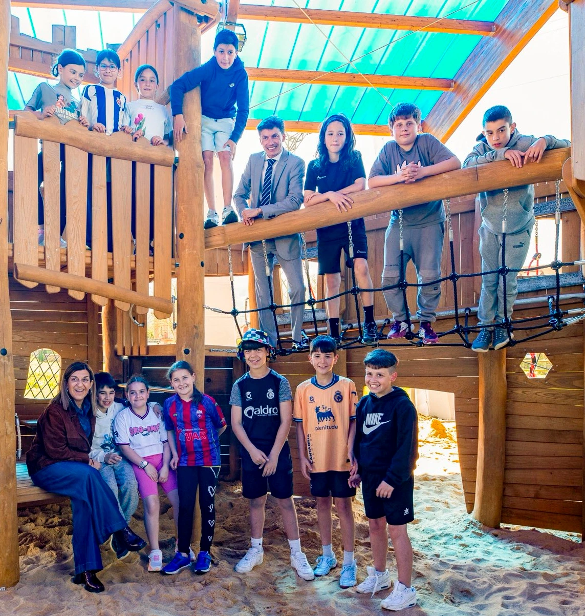 La presidenta de Cantabria, María José Sáenz de Buruaga