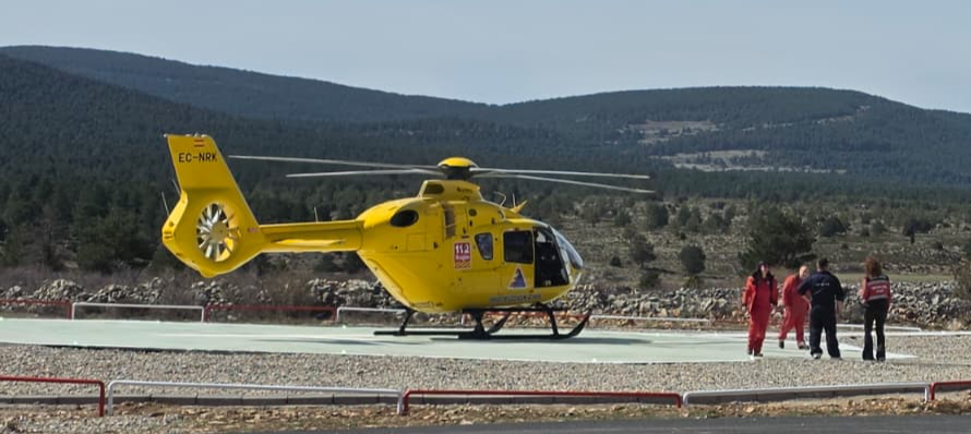 La red de helisuperficies para vuelos nocturnos se amplía con las bases de Mosqueruela y Mora de Rubielos