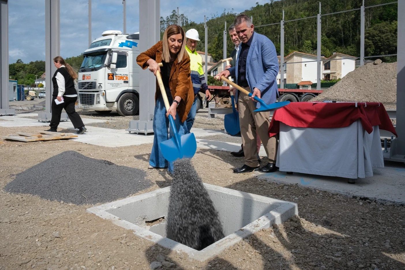 Cantabria impulsa un pabellón de 3,8 millones en argoños y promete acabar con años de abandono