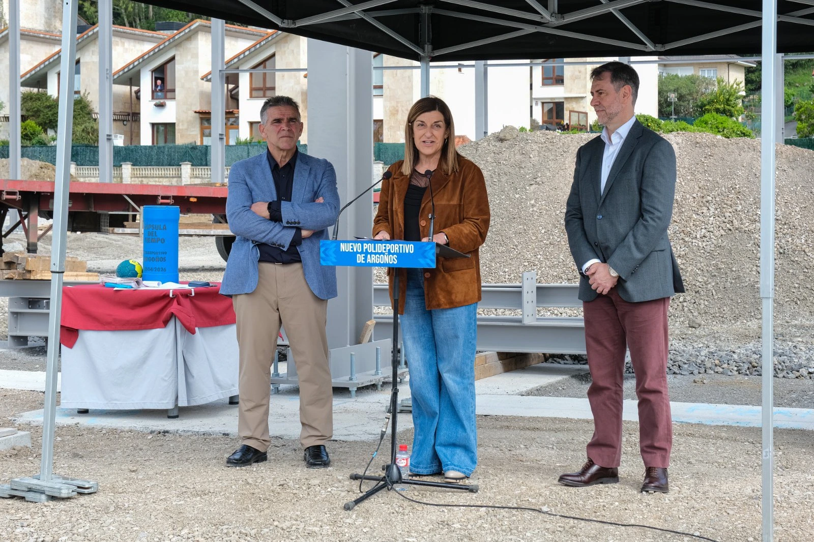 La presidenta de Cantabria, María José Sáenz de Buruaga