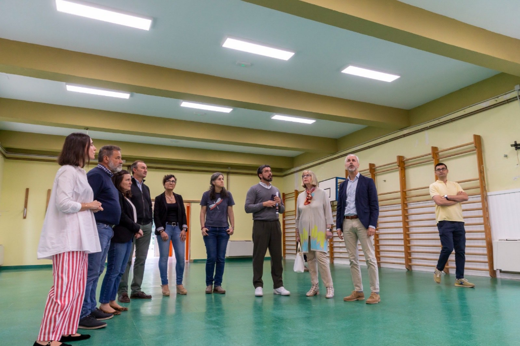 La Consejería de Educación de Cantabria invierte en la recuperación del salón de actos del CEIP Pintor Agustín Riancho