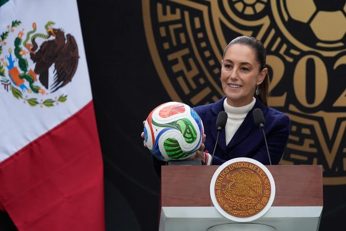 Claudia Sheinbaum no acudirá al partido inaugural del Mundial en el Estadio Azteca para evitar posibles abucheos