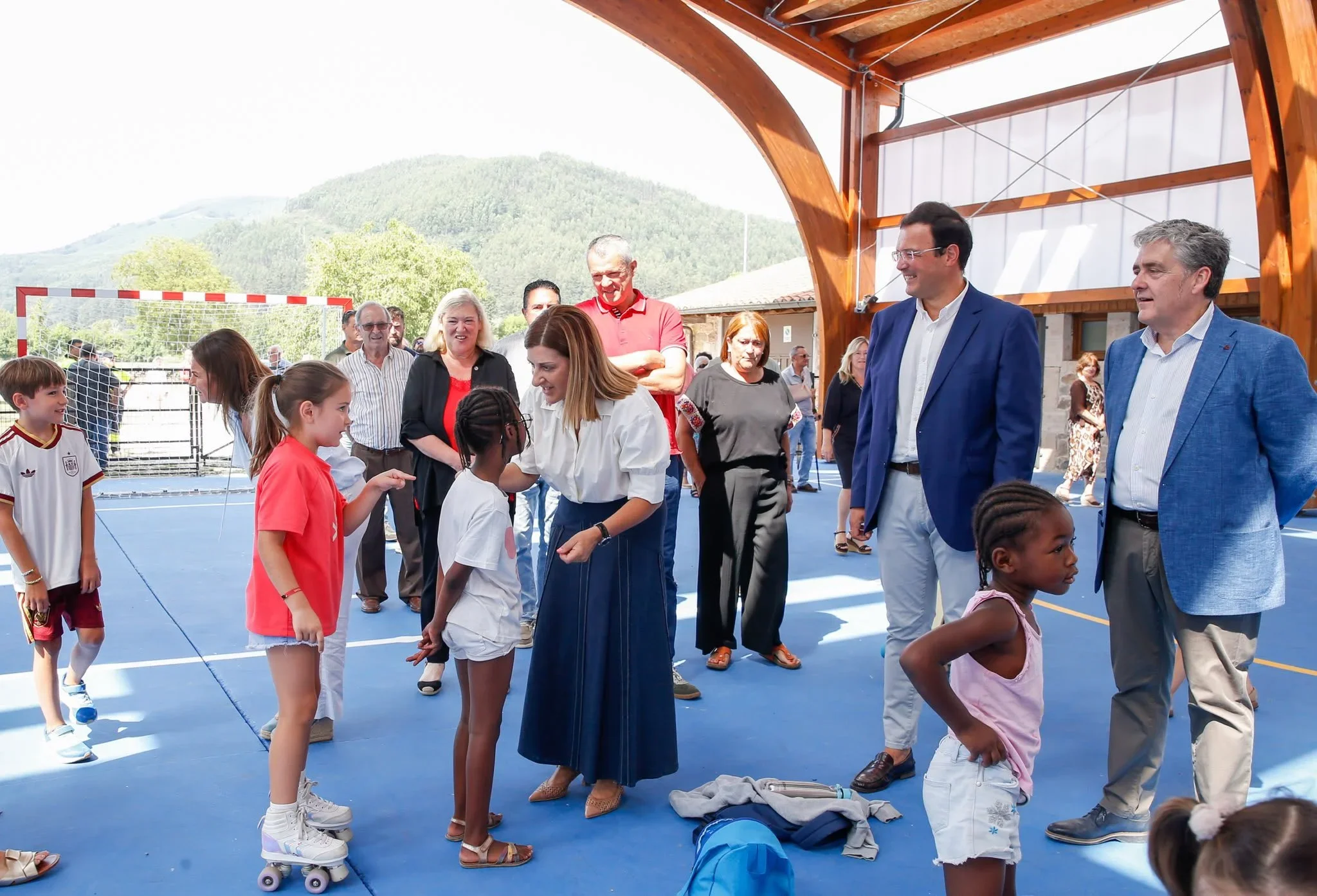 La presidenta de Cantabria, María José Sáenz de Buruaga