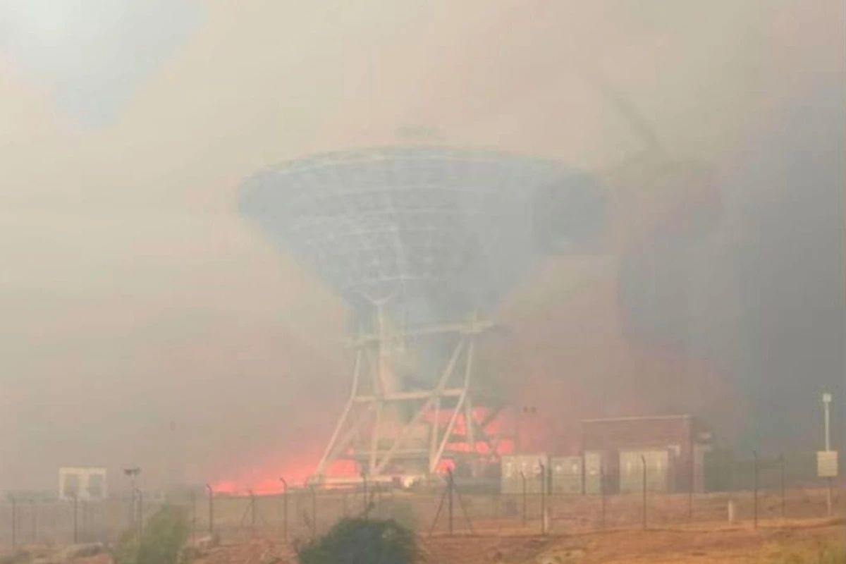 El incendio de Madrid alcanza la estación de la NASA en Robledo y obliga a evacuar a sus trabajadores
