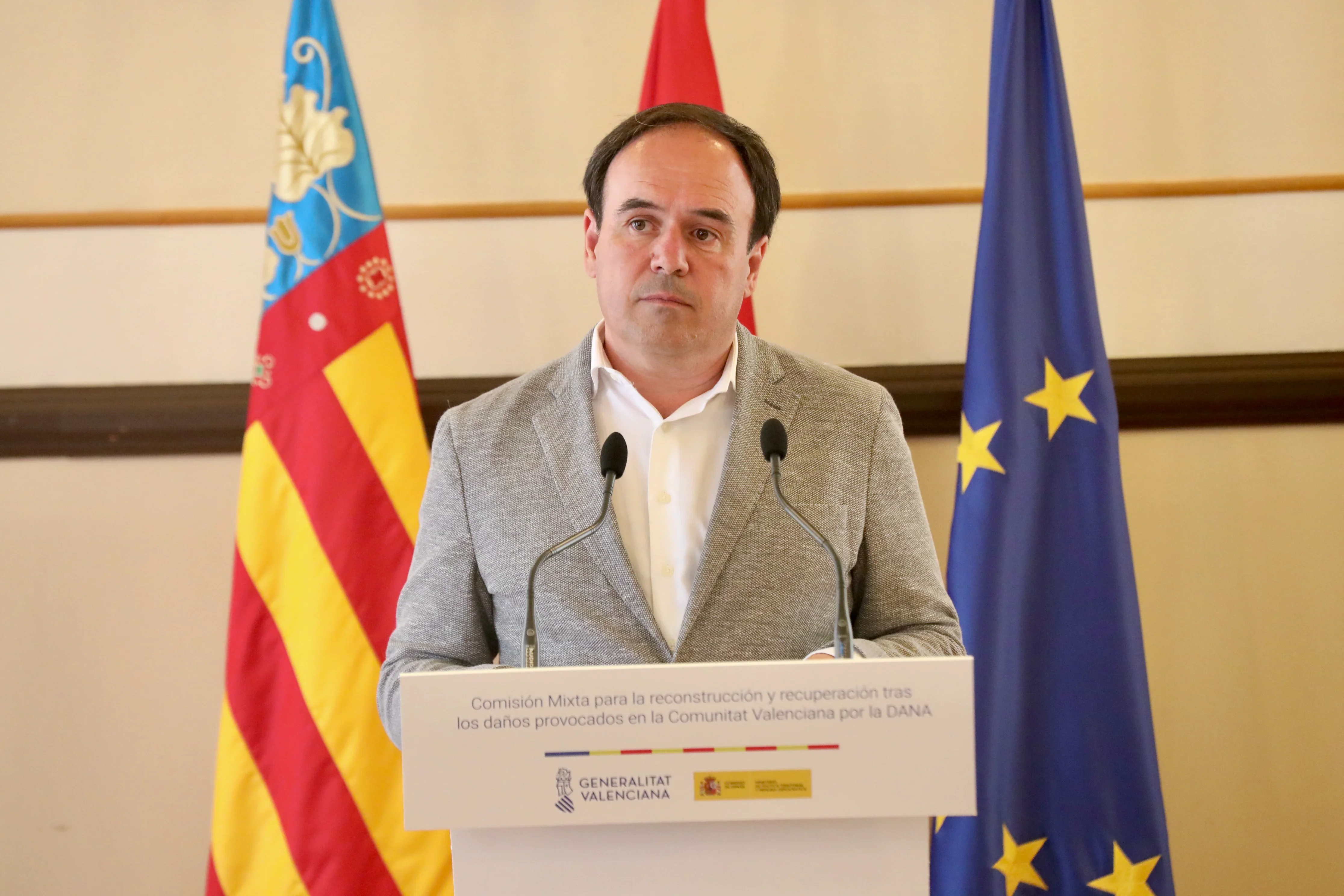 Pérez Llorca exige a Sánchez acelerar las obras pendientes y desbloquear las ayudas tras la DANA