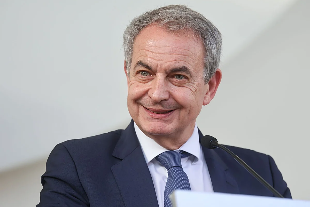 Las contradicciones de Zapatero ante el juez: los correos incorporados a la investigación cuestionan su declaración