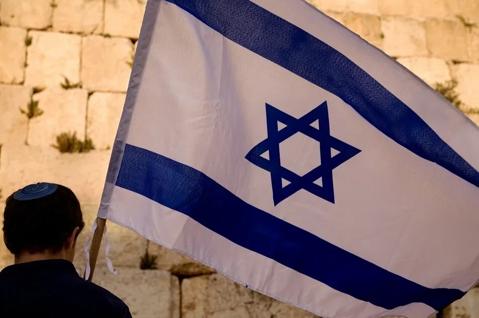 Torrelodones adopta la definición de antisemitismo de la IHRA y refuerza su compromiso contra el odio a los judíos