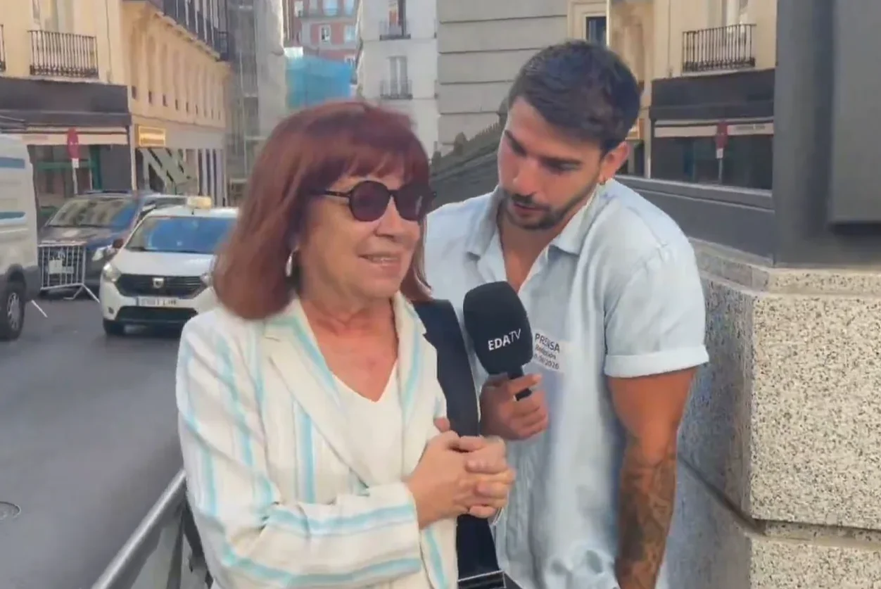 Preguntamos a Cristina Narbona por sus conversaciones con Leire Díez