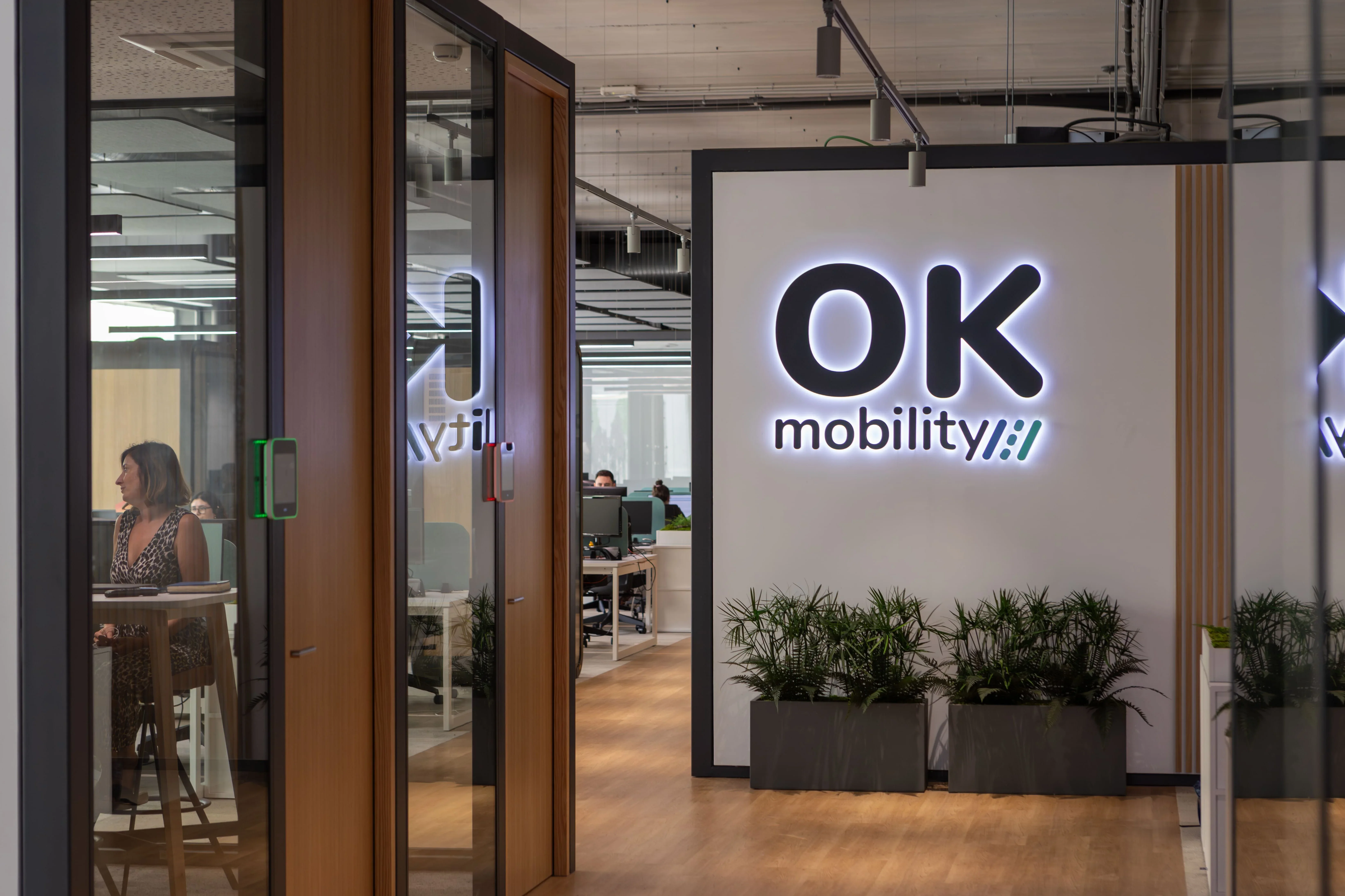 OK Mobility culmina su refinanciación de unos 300 millones y capta 130 millones de euros adicionales