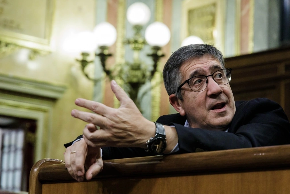 Patxi López o el rostro más obsceno de la degradación democrática