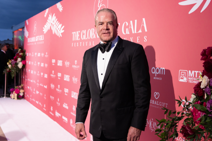 Raúl Rocha Cantú amplía su actividad empresarial desde la industria mexicana al negocio global
