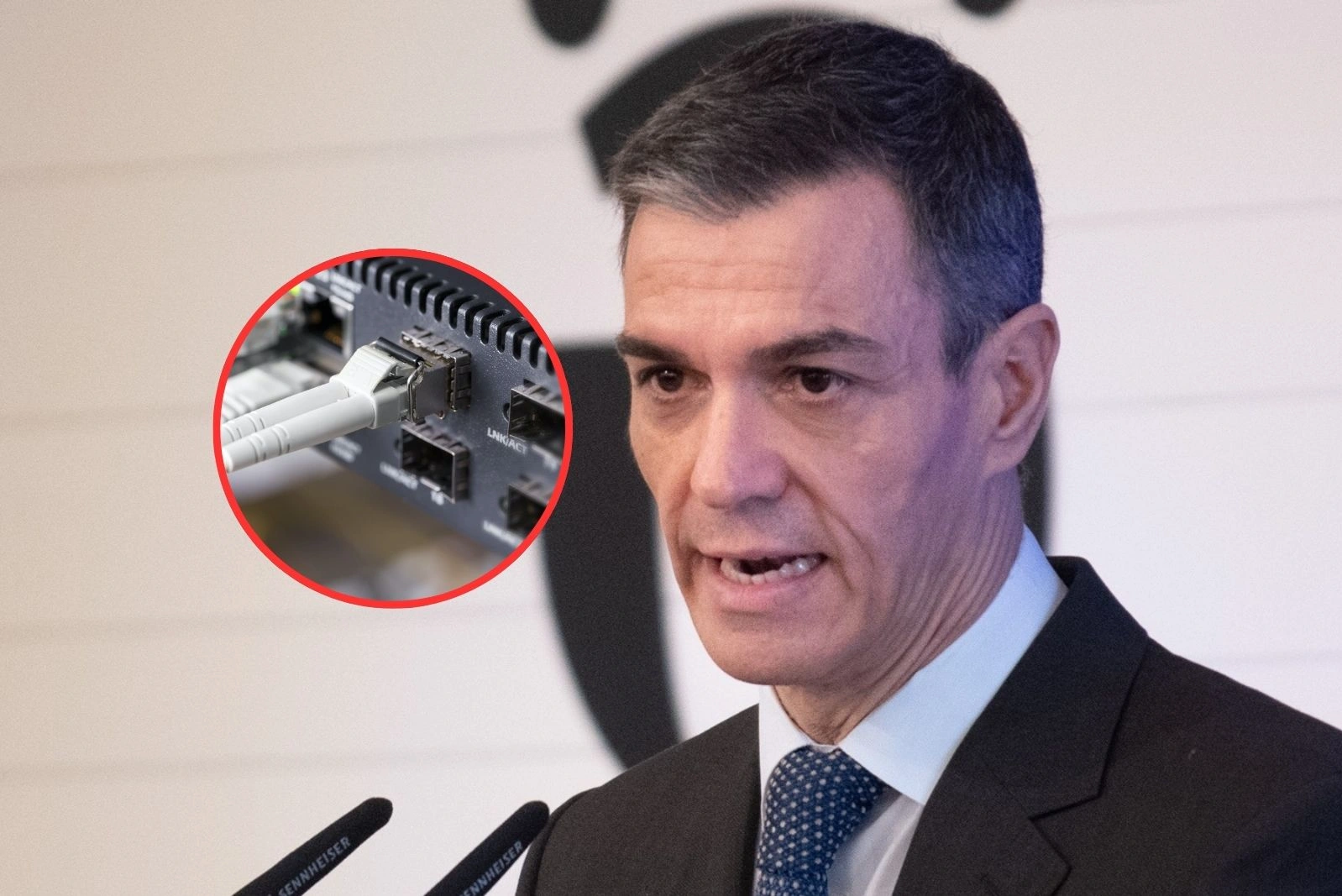 El Gobierno destina más de 30.000 euros a una obra menor para instalar fibra óptica en edificios de la Moncloa