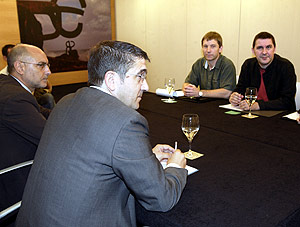 Una víctima de ETA recuerda la reunión de Patxi López con Batasuna