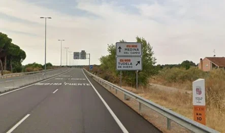 La Junta destina 3,5 millones a renovar la señalización de las carreteras de Castilla y León