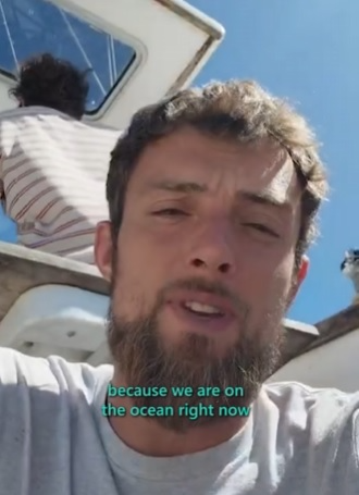 dnaan Stumo, estadounidense, coordinador marítimo del convoy