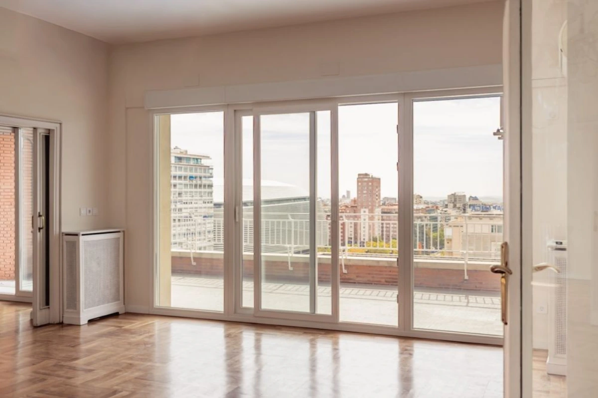 Terrazas, luz y vistas: los atributos que más impulsan la demanda de vivienda de lujo en Madrid