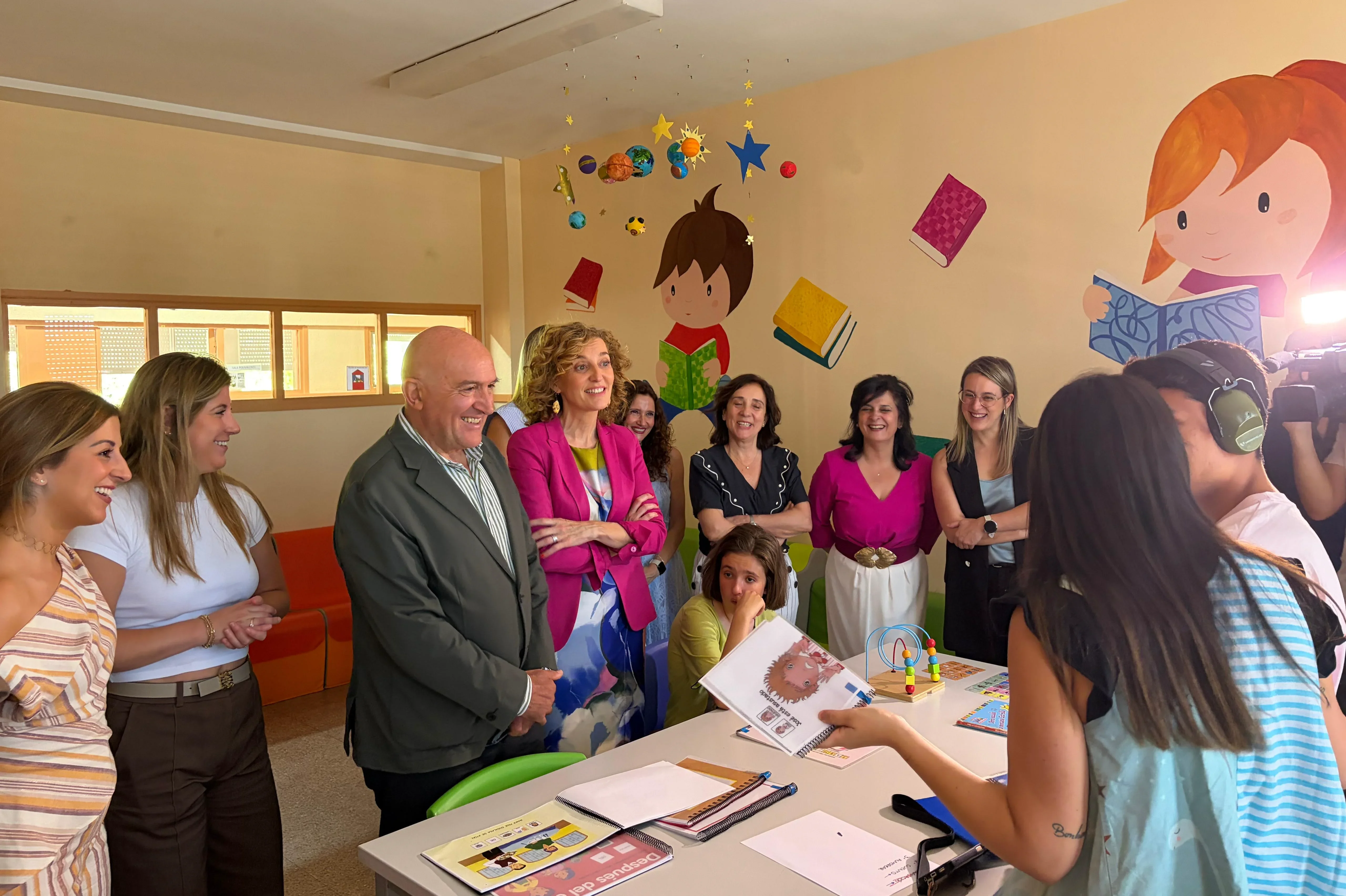 La Junta de Castilla y León refuerza el apoyo al alumnado con autismo y amplía los recursos del centro El Corro