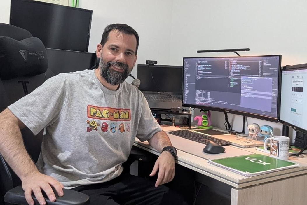‘PolitiJuego’, el juego de política creado por un sevillano que vuela en redes y carga contra el bipartidismo