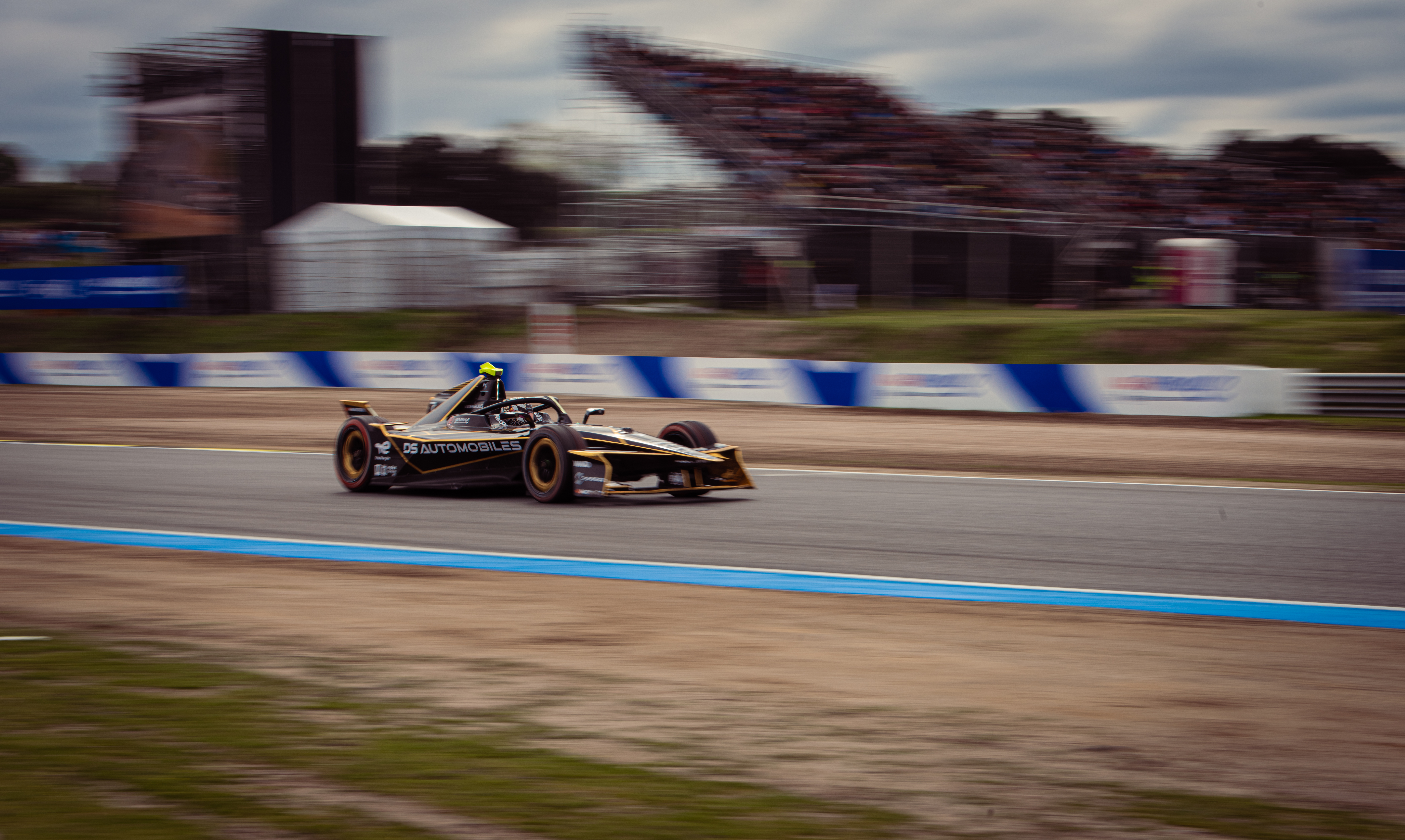 La marca francesa ha demostrado que sabe reinventarse. Su capacidad para liderar en diferentes entornos la sitúa en una posición privilegiada.