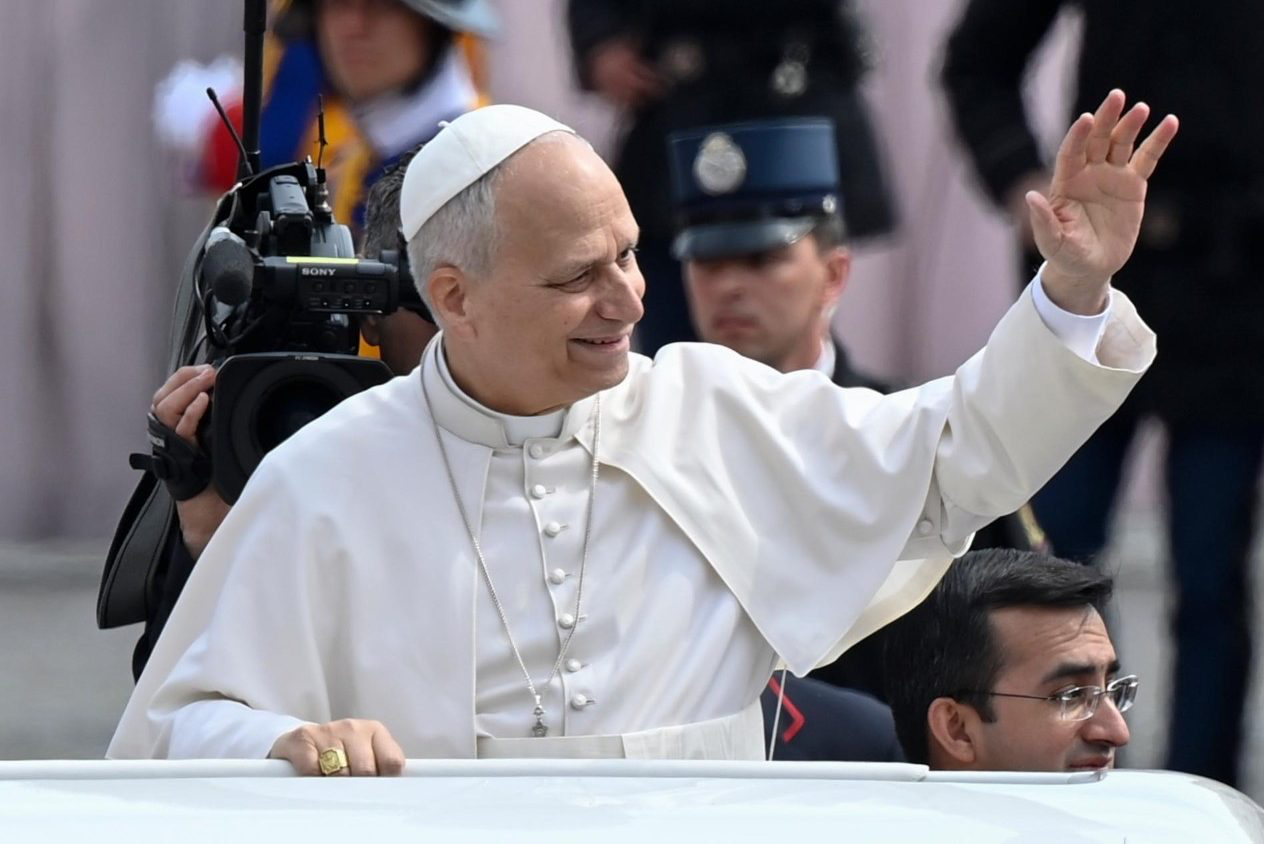 Dos ataques suicidas golpean Argelia durante la visita del Papa León XIV