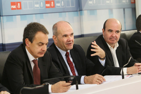 Gaspar Zarrías, histórico del PSOE-A, vuelve a las andadas: de la condena por los ERE a las cloacas de Ferraz