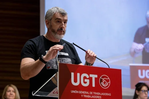 UGT azuza el miedo a VOX en un desesperado intento de impedir su entrada en el Gobierno de Andalucía: “Fascismo”