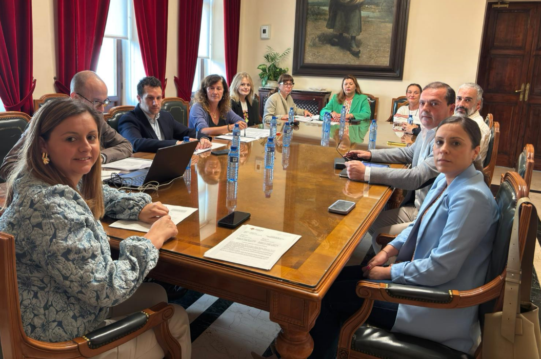 Castellón destina 100.000 euros al Festival del Viento y la dinamización turística de sus playas