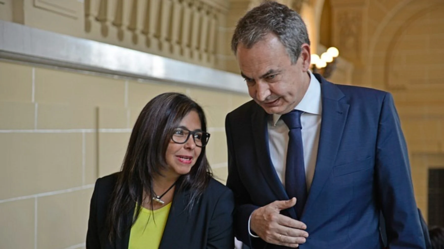 Los investigadores subrayan que la concesión se produjo tras una comida donde Martínez Martínez habría obtenido el respaldo directo de Delcy Rodríguez.