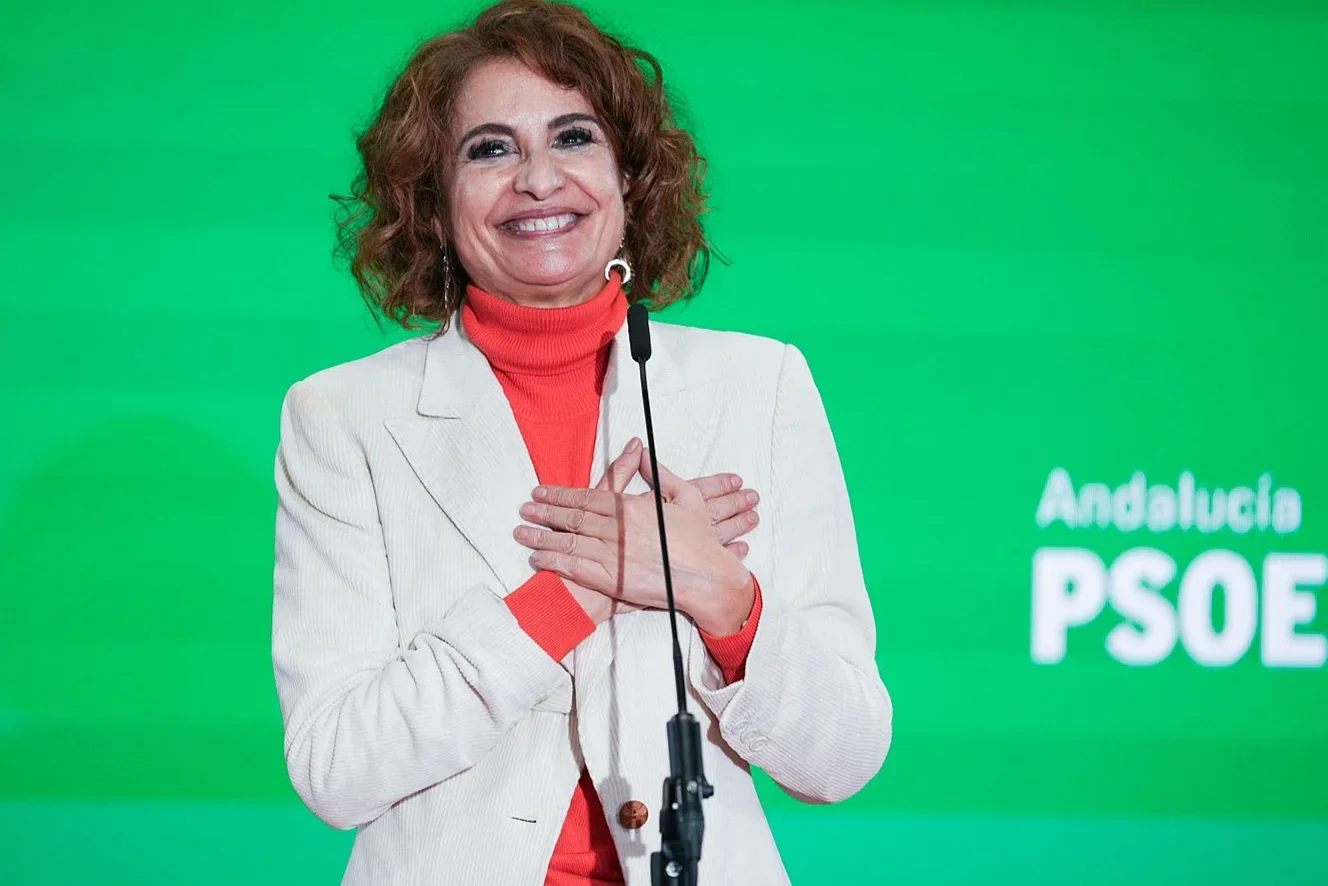 La pirueta política de Montero para seguir aforada por el Tribunal Supremo y no perder el foco mediático nacional