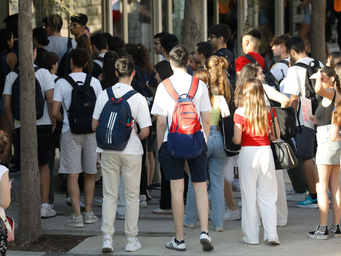 Cada vez más jovenes piden más mano dura y rechazan ideas de izquierdas 